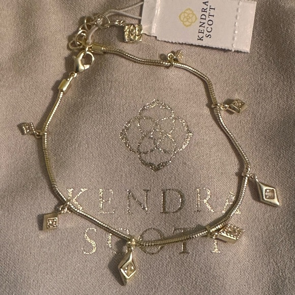 Kendra Scott Jewelry - Kendra Scott Gold Charm Bracelet
